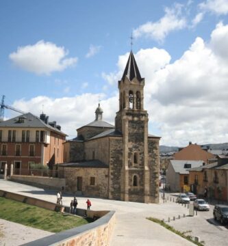 Descubre la Iglesia de San Andrés en Ponferrada