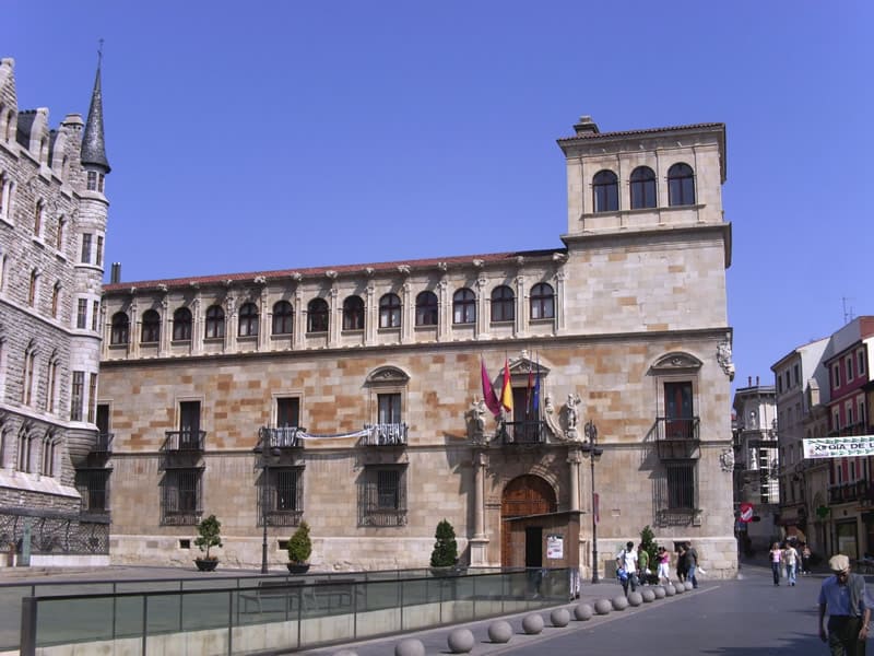 palacio de los Guzmanes