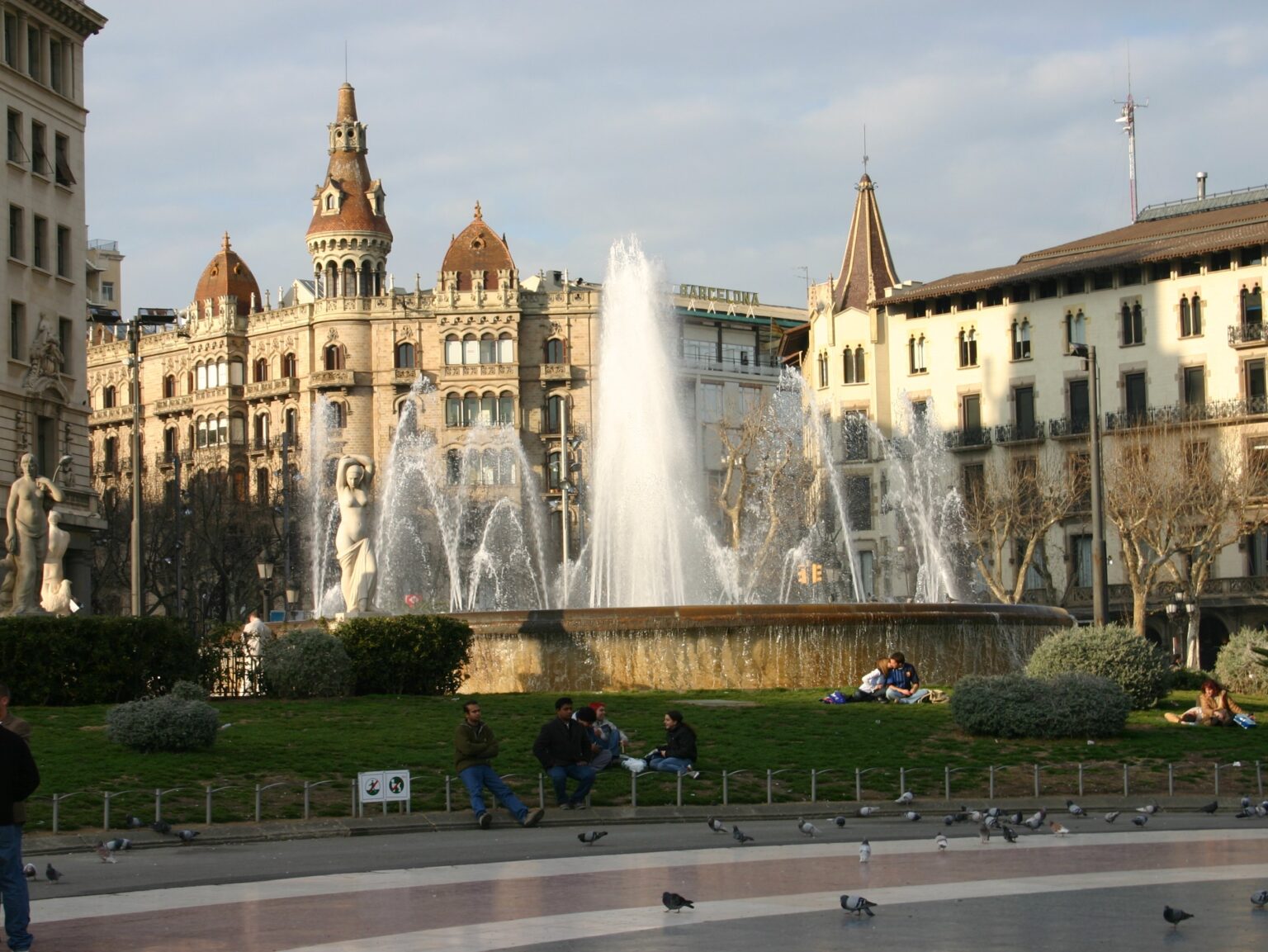 Plaza en Cataluña