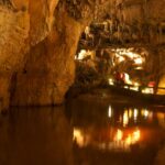 Cueva-de-Valporquero-lago
