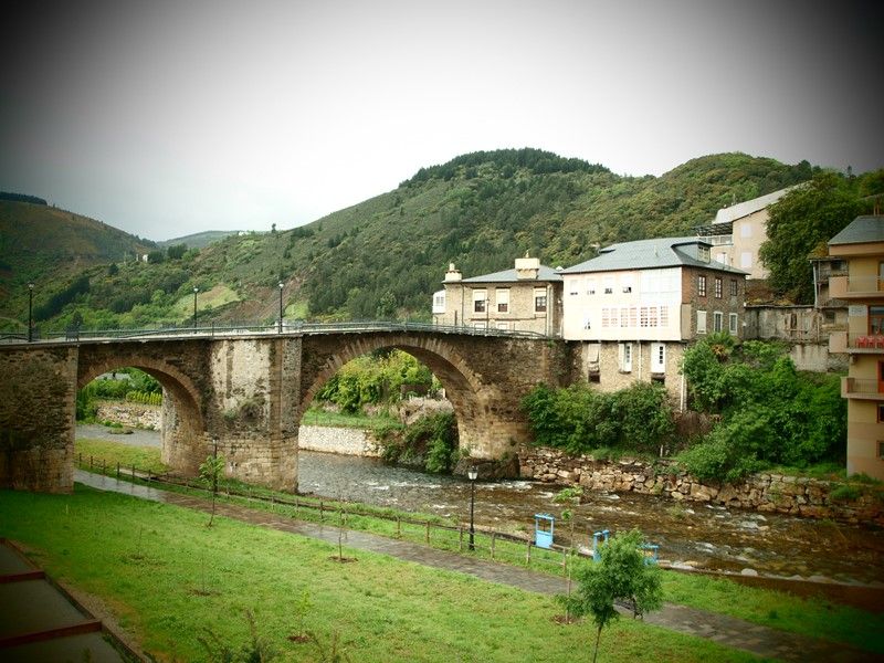  Puente Romano