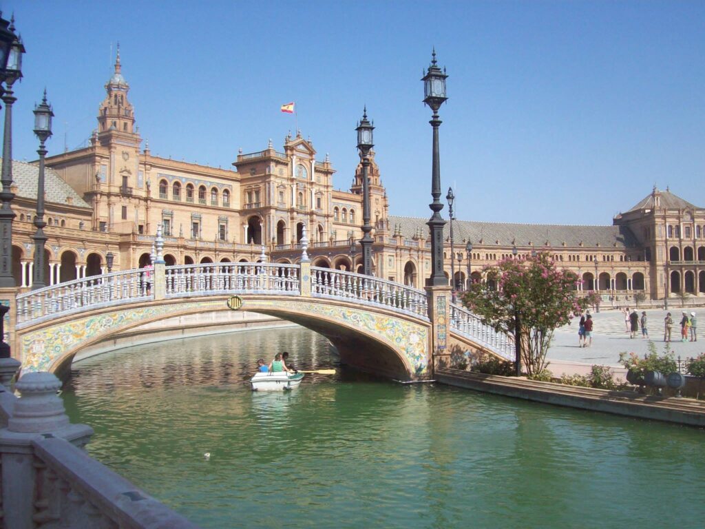 plaza-españa-de-sevilla